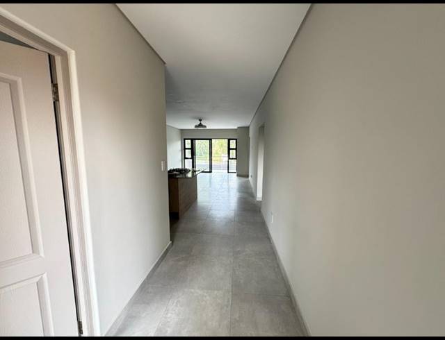 3 BEDROOM PROPERTY TO RENT IN DIE HOEWES